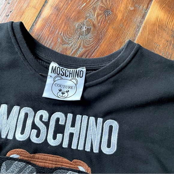 Authentic- MOSCHINO Teddy Bear Crewneck + Jogging Pants Set. - Picture 10 of 11